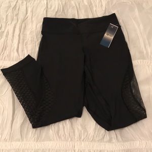 NWT Lululemon Lab Ro Crop